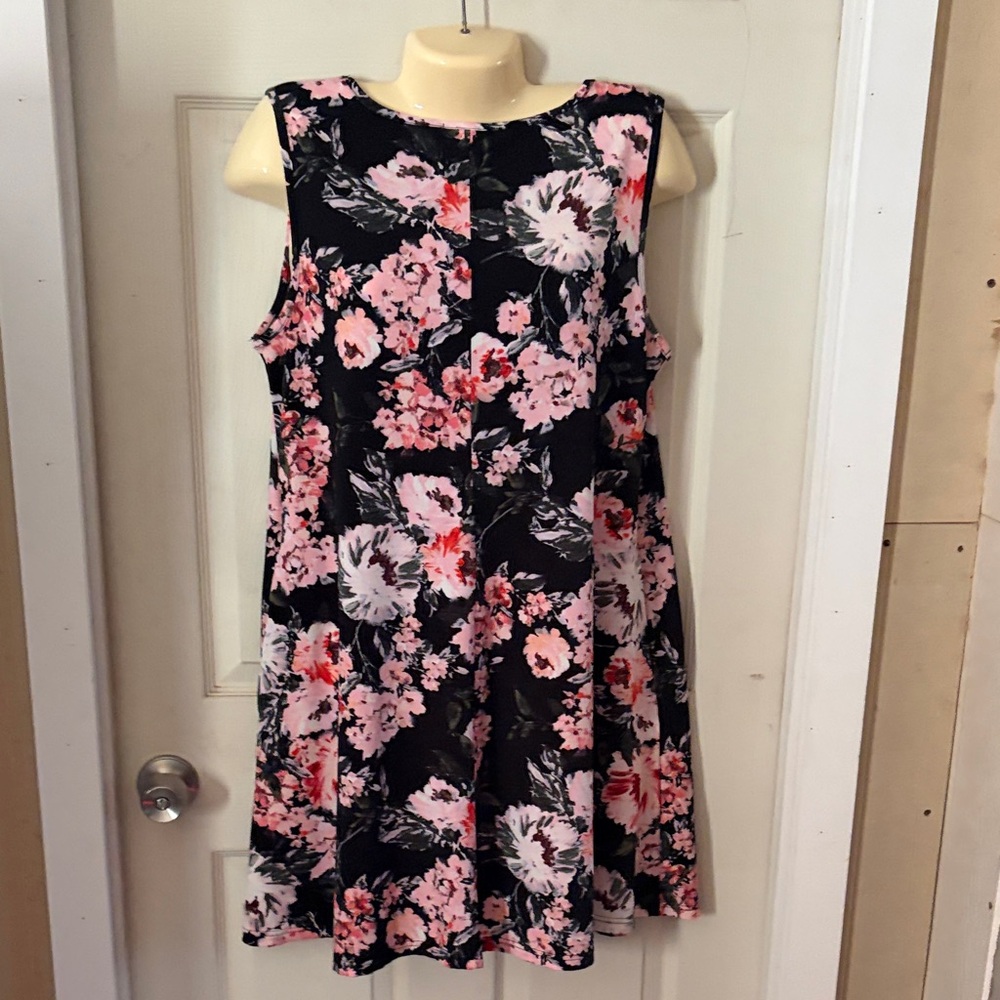 Floral Sleeveless Dress